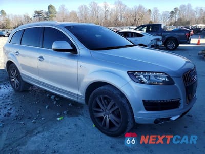 Czwarte zdjęcie samochodu z boku: 2015 AUDI Q7 PREMIUM PLUS VIN:WA1LGAFE7FD020839 - miniatura