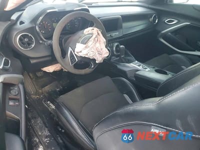 Zdjęcie 8 z 12 samochodu: 2019 CHEVROLET CAMARO LS VIN:1G1FA1RX6K0100130 - miniatura