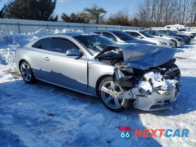 Czwarte zdjęcie samochodu z boku: 2016 AUDI A5 PREMIUM PLUS S-LINE VIN:WAUM2AFR2GA008593 - miniatura