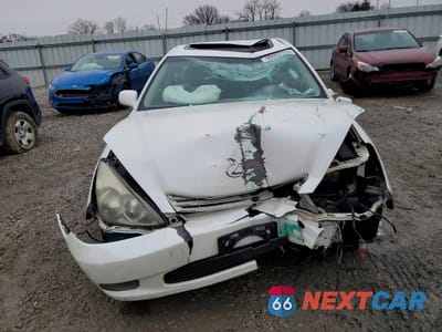 Piąte zdjęcie samochodu w środku: 2003 LEXUS ES 300 VIN:JTHBF30G836017120 - miniatura
