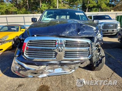 Piąte zdjęcie samochodu w środku: 2016 RAM 1500 SLT VIN:1C6RR7GG1GS304985 - miniatura