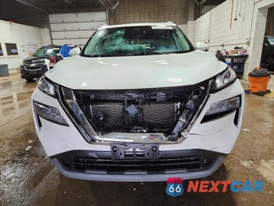 Piąte zdjęcie samochodu w środku: 2021 NISS ROGUE SV VIN:5N1AT3BB9MC707870 - miniatura