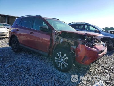 Czwarte zdjęcie samochodu z boku: 2018 TOYOTA RAV4 LE VIN:2T3BFREV6JW760723 - miniatura