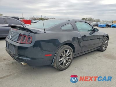 Trzecie zdjęcie samochodu z tyłu: 2013 FORD MUSTANG GT VIN:1ZVBP8CF2D5277872 - miniatura