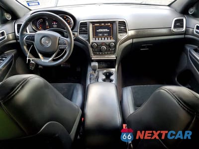 Zdjęcie 8 z 13 samochodu: 2018 JEEP GRAND CHEROKEE LAREDO VIN:1C4RJFAG5JC298404 - miniatura