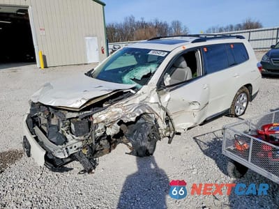 2011 TOYOTA HIGHLANDER SE 5TDBK3EH0BS086879 - główne zdjęcie licytacji z USA - miniatura