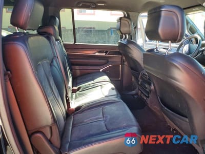 Zdjęcie 11 z 12 samochodu: 2024 JEEP WAGONEER L SERIES II VIN:1C4SJSBP8RS104961 - miniatura