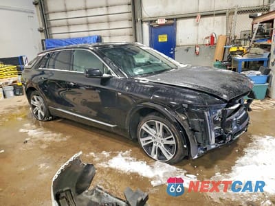 Czwarte zdjęcie samochodu z boku: 2024 CADILLAC LYRIQ TECH VIN:1GYKPMRK5RZ142038 - miniatura