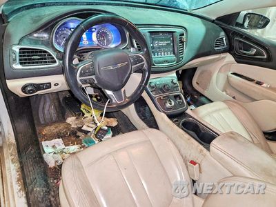 Zdjęcie 8 z 12 samochodu: 2015 CHRYSLER 200 C VIN:1C3CCCEG2FN648743 - miniatura