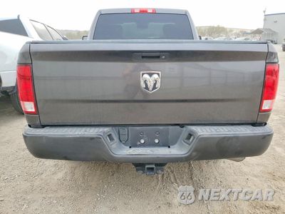 Zdjęcie 6 z 13 samochodu: 2016 RAM 1500 ST VIN:3C6JR6AG3GG382367 - miniatura