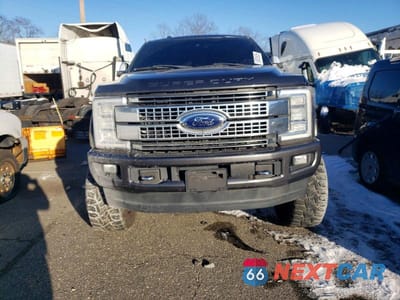 Piąte zdjęcie samochodu w środku: 2017 FORD F250 SUPER DUTY VIN:1FT7W2BT0HED75157 - miniatura