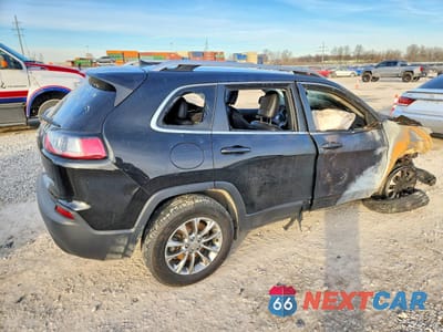 Trzecie zdjęcie samochodu z tyłu: 2020 JEEP CHEROKEE LATITUDE PLUS VIN:1C4PJMLB4LD590622 - miniatura