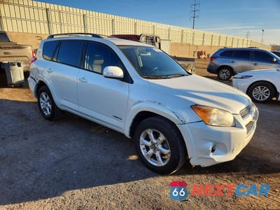 Czwarte zdjęcie samochodu z boku: 2009 TOYOTA RAV4 LIMITED VIN:JTMBK31VX95081670 - miniatura