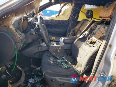 Zdjęcie 7 z 12 samochodu: 2011 JEEP GRAND CHEROKEE LAREDO VIN:1J4RR4GGXBC579243 - miniatura