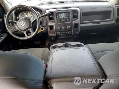 Zdjęcie 8 z 12 samochodu: 2016 RAM 2500 ST VIN:3C6UR5CL1GG357842 - miniatura