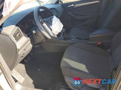 Zdjęcie 7 z 11 samochodu: 2020 VOLKSWAGEN JETTA S VIN:3VWC57BU1LM085436 - miniatura