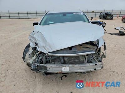 Piąte zdjęcie samochodu w środku: 2017 FORD TAURUS SE VIN:1FAHP2D86HG126463 - miniatura