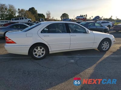 Trzecie zdjęcie samochodu z tyłu: 2001 MERCEDES-BENZ S 500 VIN:WDBNG75J71A163556 - miniatura