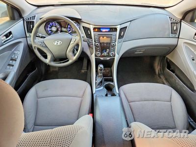 Zdjęcie 8 z 12 samochodu: 2013 HYUNDAI SONATA GLS VIN:5NPEB4AC7DH737088 - miniatura