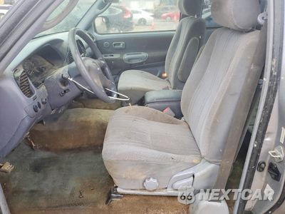 Zdjęcie 7 z 13 samochodu: 2002 TOYOTA TUNDRA ACCESS CAB VIN:5TBBT441X2S288774 - miniatura