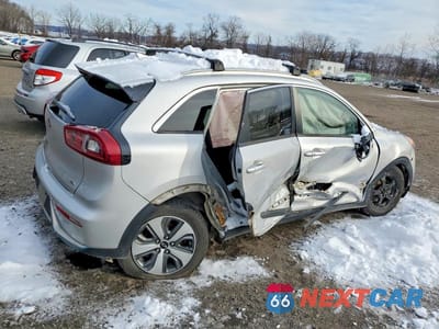 Trzecie zdjęcie samochodu z tyłu: 2019 KIA NIRO EX VIN:KNDCD3LD3K5221941 - miniatura