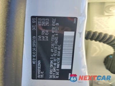 Zdjęcie 12 z 12 samochodu: 2014 VOLVO S60 T5 VIN:YV1612FS9E2294614 - miniatura