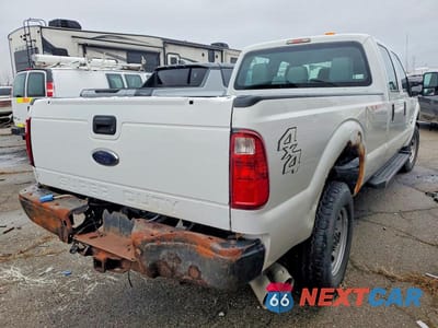 Trzecie zdjęcie samochodu z tyłu: 2015 FORD F350 SUPER DUTY VIN:1FTWW3BT2FEC03288 - miniatura