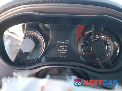 Zdjęcie 9 z 11 samochodu: 2023 DODGE CHALLENGER SXT VIN:2C3CDZGG8PH678269 - miniatura