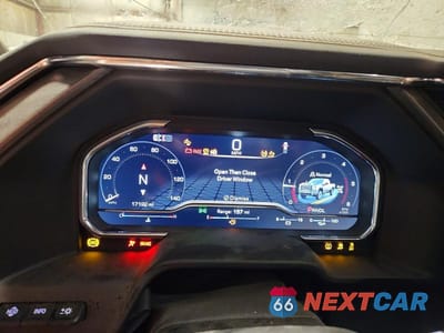 Zdjęcie 9 z 11 samochodu: 2025 GMC SIERRA K2500 DENALI ULTIMATE VIN:1GT4UXEY2SF170549 - miniatura