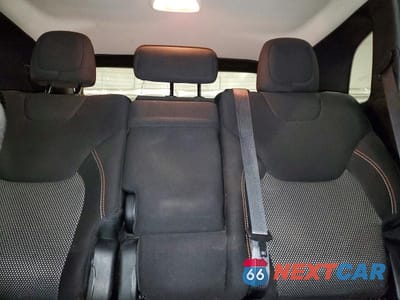 Zdjęcie 10 z 13 samochodu: 2017 JEEP CHEROKEE LATITUDE VIN:1C4PJMCS4HW509047 - miniatura