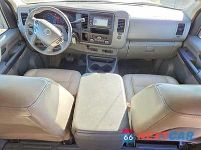 Zdjęcie 8 z 13 samochodu: 2017 NISSAN NV 3500 S VIN:5BZAF0AA8HN851357 - miniatura