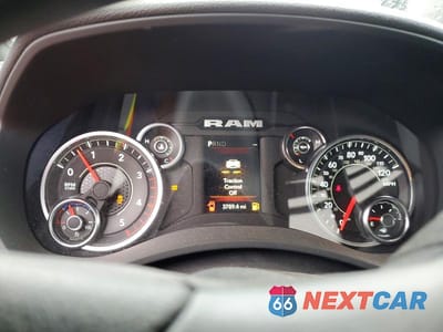 Zdjęcie 9 z 12 samochodu: 2024 RAM 3500 FLATBED TRUCK VIN:3C7WRTCL0RG309101 - miniatura