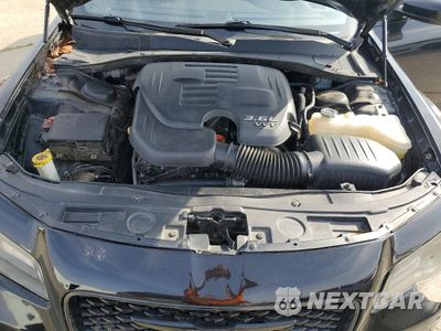 Zdjęcie 11 z 12 samochodu: 2019 CHRYSLER 300 S VIN:2C3CCABG4KH585429 - miniatura