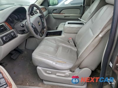 Zdjęcie 7 z 13 samochodu: 2007 CHEVROLET SUBURBAN K1500 VIN:1GNFK16387J166953 - miniatura