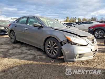 Czwarte zdjęcie samochodu z boku: 2016 NISSAN ALTIMA 2.5 VIN:1N4AL3AP6GC241312 - miniatura