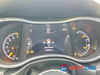 Zdjęcie 9 z 13 samochodu: 2018 JEEP GRAND CHEROKEE LAREDO VIN:1C4RJFAG5JC298404 - miniatura