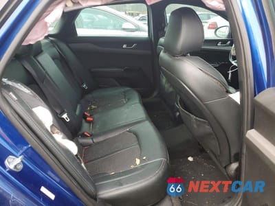 Zdjęcie 10 z 13 samochodu: 2022 KIA K5 GT LINE VIN:5XXG64J29NG121331 - miniatura