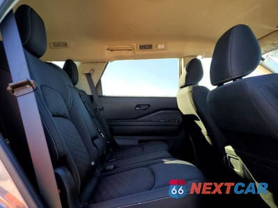 Zdjęcie 11 z 12 samochodu: 2023 NISSAN PATHFINDER SV VIN:5N1DR3BA2PC260130 - miniatura