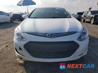 Piąte zdjęcie samochodu w środku: 2012 HYUNDAI SONATA HYBRID VIN:KMHEC4A43CA030691 - miniatura