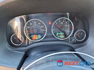 Zdjęcie 9 z 12 samochodu: 2011 JEEP COMPASS LIMITED VIN:1J4NF5FB1BD135049 - miniatura