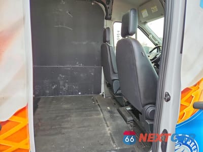 Zdjęcie 11 z 13 samochodu: 2023 FORD TRANSIT 250 DELIVERY VAN VIN:1FTBR1C85PKC03745 - miniatura