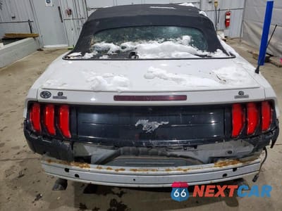 Zdjęcie 6 z 12 samochodu: 2020 FORD MUSTANG VIN:1FATP8UH4L5134384 - miniatura