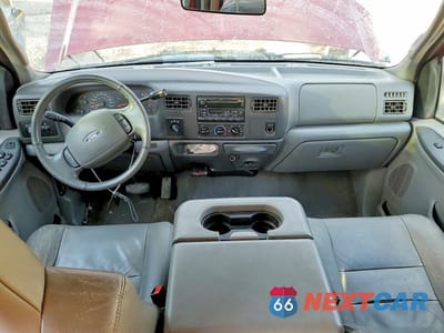 Zdjęcie 8 z 12 samochodu: 2003 FORD F350 SRW SUPER DUTY VIN:1FTSW31P83EC59167 - miniatura