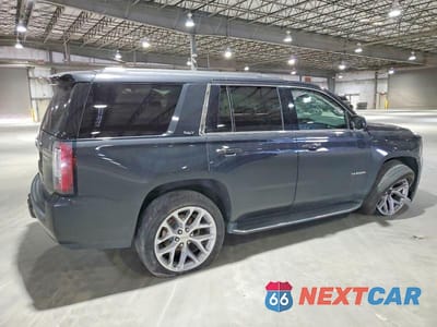 Trzecie zdjęcie samochodu z tyłu: 2020 GMC YUKON SLT VIN:1GKS1BKC0LR201992 - miniatura