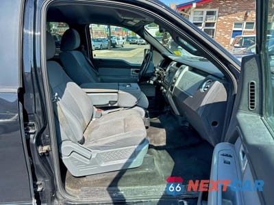 Piąte zdjęcie samochodu w środku: 2011 FORD F150 SUPERCREW VIN:1FTFW1ET6BFB74527 - miniatura