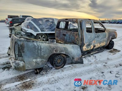 Trzecie zdjęcie samochodu z tyłu: 2006 TOYOTA TACOMA ACCESS CAB VIN:5TEUU42N26Z221713 - miniatura