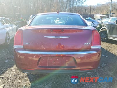 Zdjęcie 6 z 11 samochodu: 2020 CHRYSLER 300 VIN:2C3CCAKG3LH146188 - miniatura