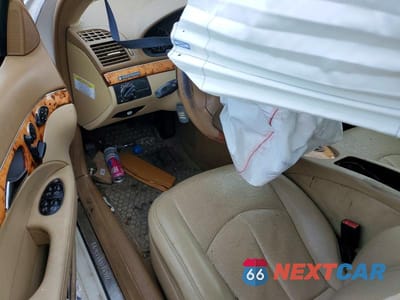 Zdjęcie 8 z 12 samochodu: 2007 MERCEDES-BENZ E 320 CDI VIN:WDBUF22X97B117885 - miniatura