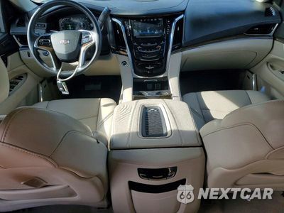 Zdjęcie 8 z 12 samochodu: 2018 CADILLAC ESCALADE LUXURY VIN:1GYS4BKJ4JR174305 - miniatura