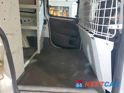 Zdjęcie 11 z 13 samochodu: 2017 RAM PROMASTER CITY VIN:ZFBERFAB7H6G07347 - miniatura